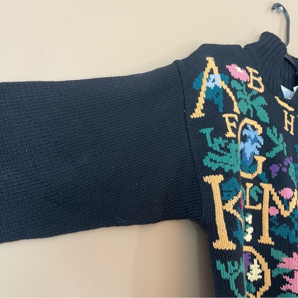 Eagles Eye 1980s Black Alphabet Pattern Ugly Christmas/Teacher Sweater Size L - Picture 5 of 7